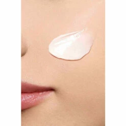 Clarins Nutri-Lumière Day Cream 50ml -Clarins shop unnamed file 123